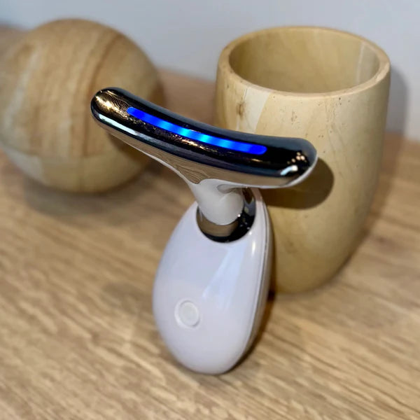 Aparato Reafirmante para Rostro y Cuello